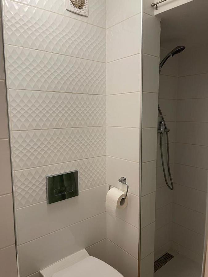 Maly Apartament Z Kuchnia I Lazienka Lejlighed Stettin Eksteriør billede