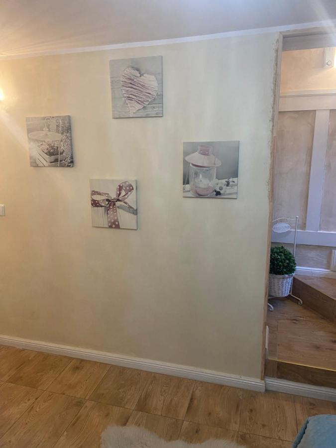 Maly Apartament Z Kuchnia I Lazienka Lejlighed Stettin Eksteriør billede